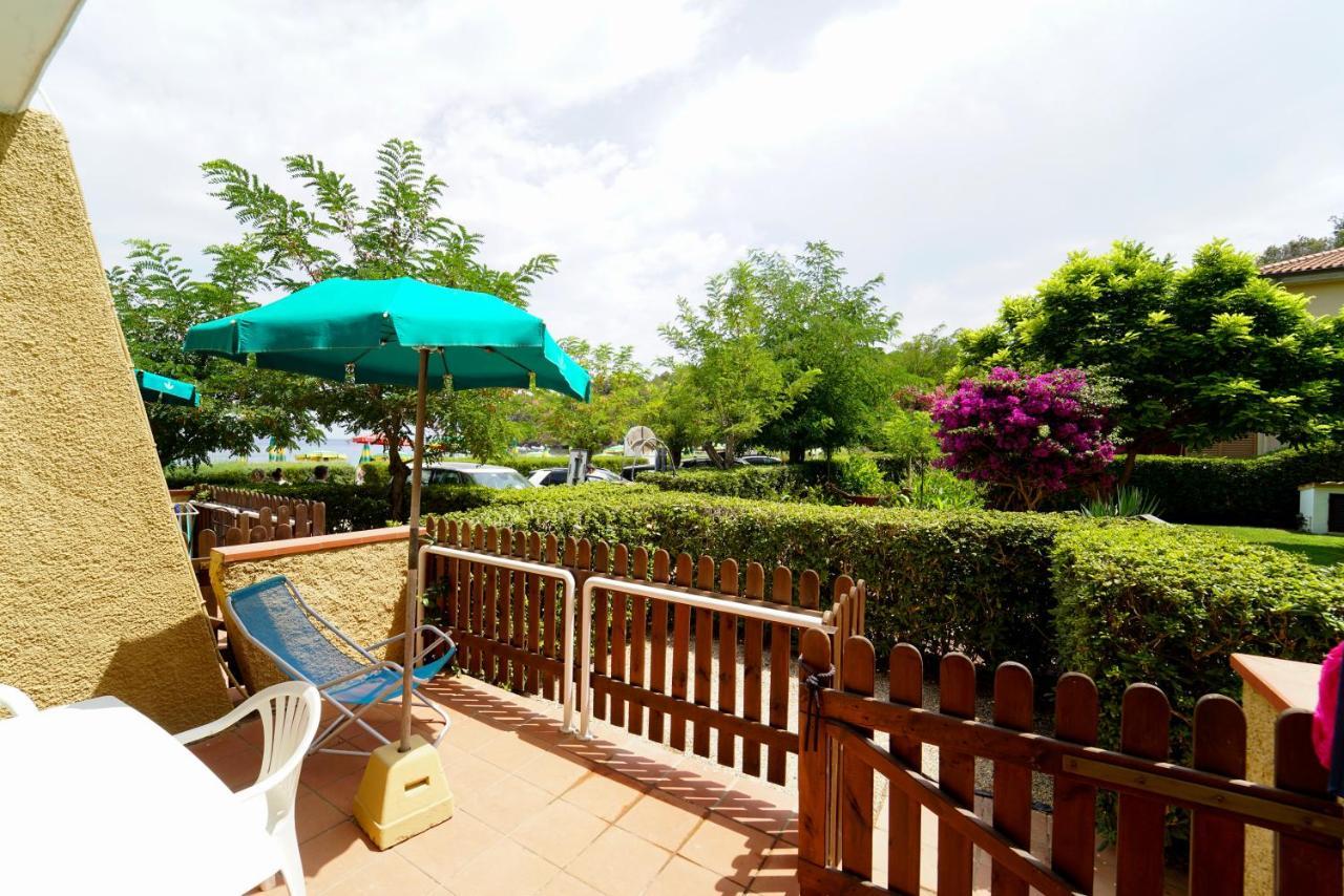Residence Le Acacie Capoliveri  Dış mekan fotoğraf