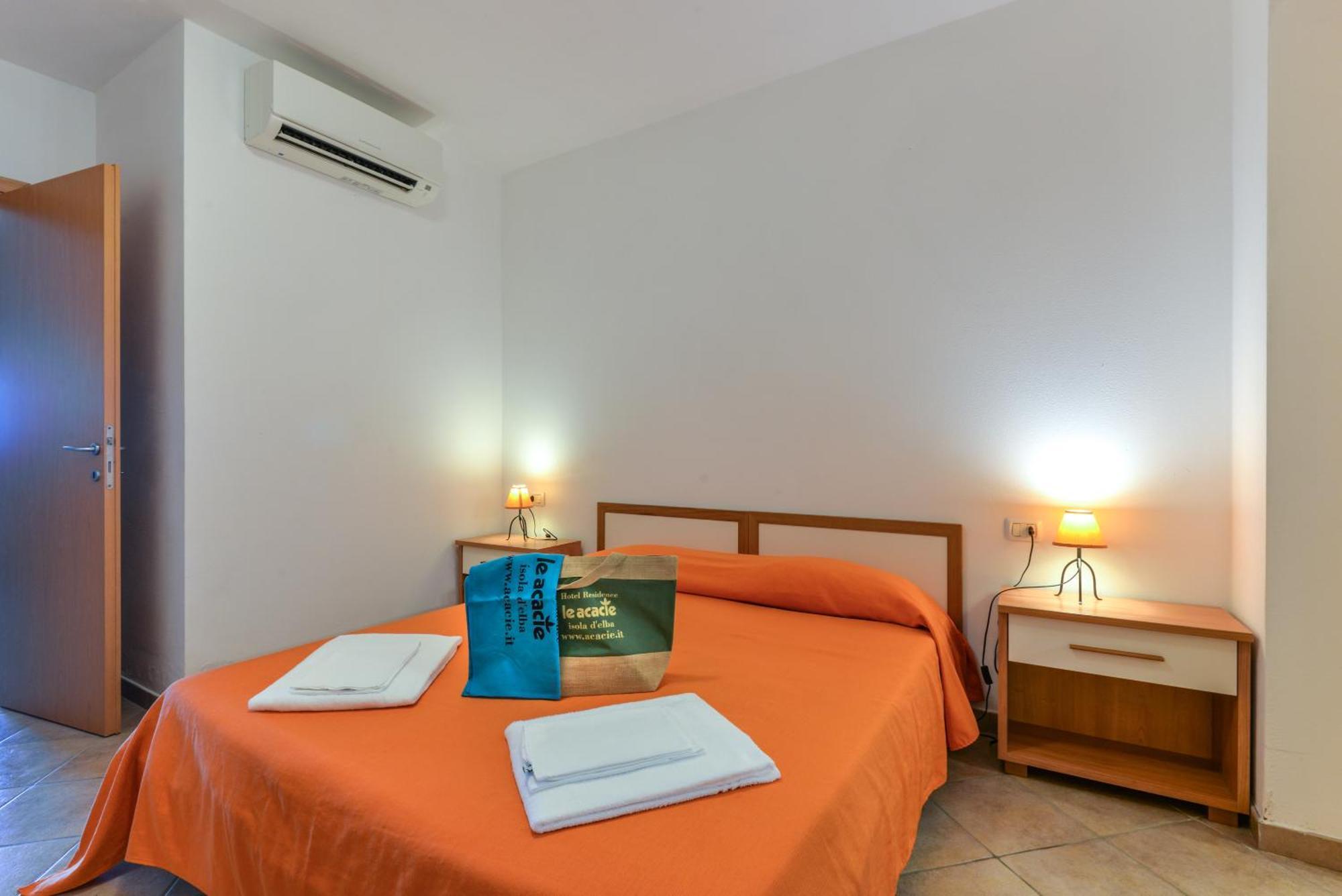 Residence Le Acacie Capoliveri  Dış mekan fotoğraf